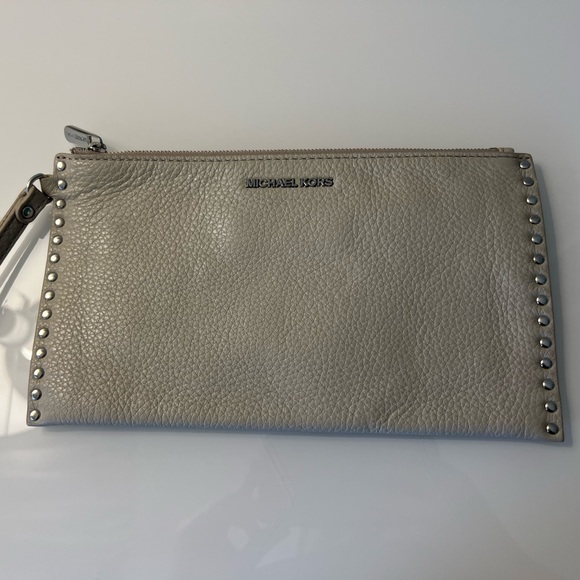 Michael Kors Clutch/Wristlet - Picture 5 of 8